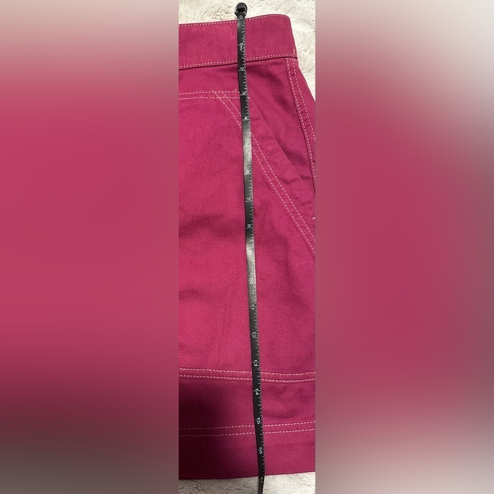 Old Navy Utility Pink Mini Skirt - Picture 4 of 10